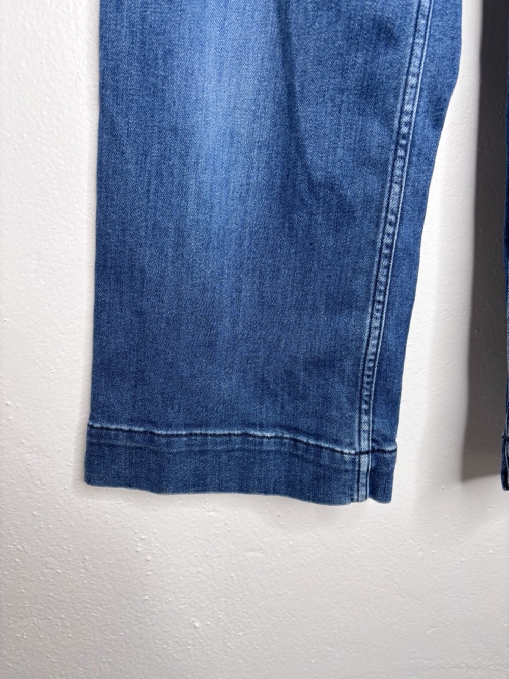 Anthro Pilcro Wide Leg High Waist Jeans Size 25 Petite EUC - Picture 4 of 10